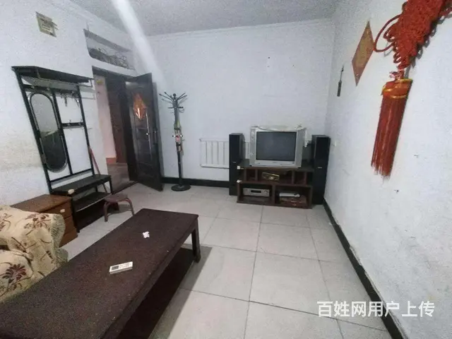 陶瓷路七百间小学对面 翻身街，一楼带院3室 - 图片 3