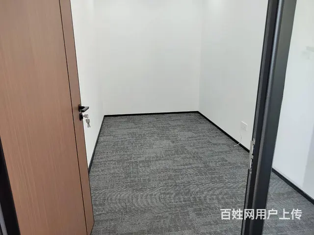 珠海吉大 中信南航附近 豪华办公 真拎包可用 免中介 - 图片 6