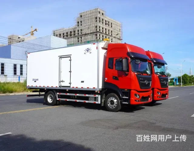 低价出售东风Plus 肉钩冷藏车 6.8米 国6 - 图片 1