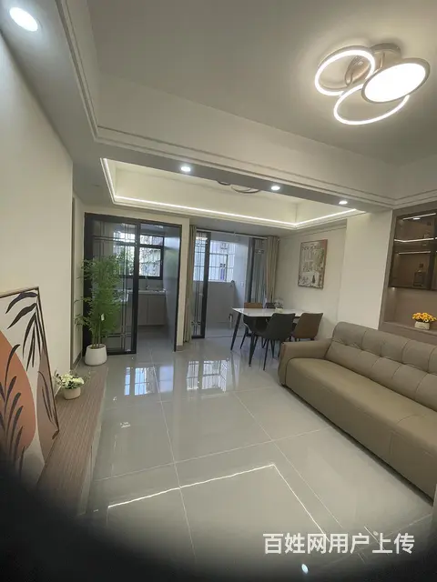 越秀区三房电梯 低于市场价 走过路过不错过 业主超级诚心卖 - 图片 1