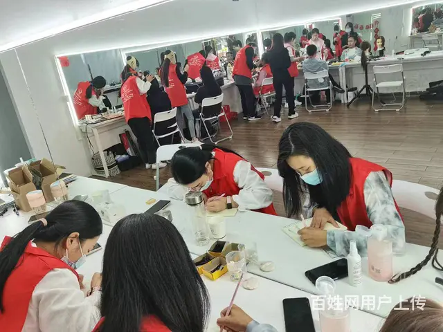 零基础学美甲美睫 - 图片 1