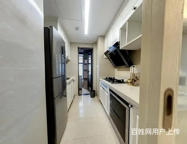 近拱北口岸 龙光玖龙湾 3室2卫 南向 精装，全齐 - 图片 1