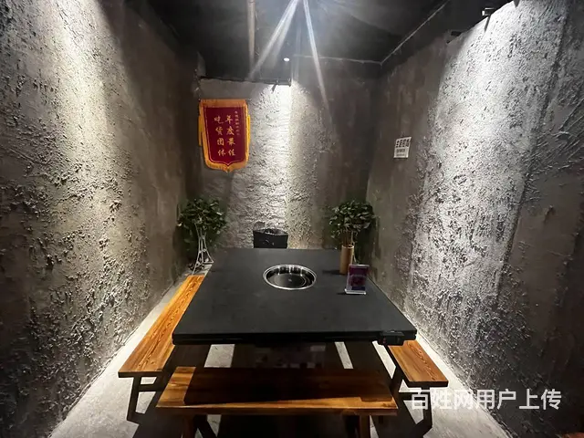（同城乐铺推广）玉泉路临街198平餐饮店转让，门口停车方便 - 图片 4
