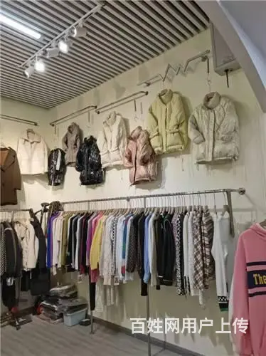 中东新生活三楼服装店出兑 - 图片 2