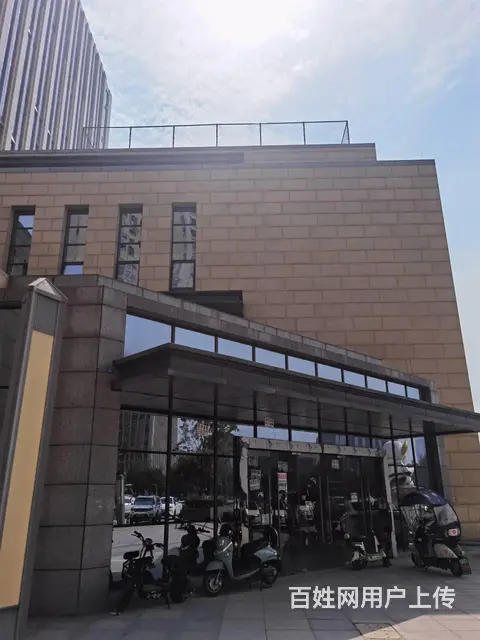 金牛区天回镇创联大厦底楼商铺出租（临街、停车方便，临地铁口） - 图片 3