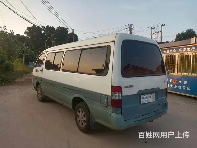 加长版金杯面包车 - 图片 3