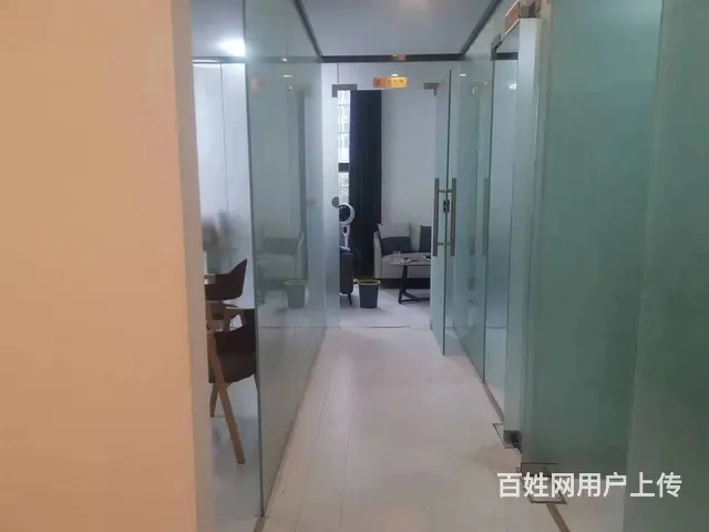 【搞定了！】(麦子邦免费找店)凯旋华府临街商铺,地段好人气旺 - 图片 4