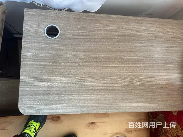 急卖电脑桌 - 图片 1