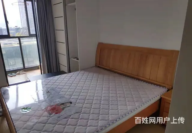 尚公馆精装璜朝南有阳台公寓出租 - 图片 1