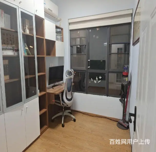 前山沃尔玛楼上 招商花园城二期 精装三房 - 图片 3