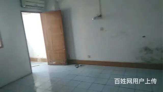 贵州市场旁鹏海客舍3楼 普通住宅2房1厅 简单装修 - 图片 2