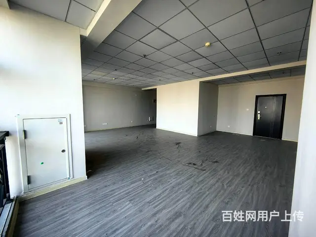 大龙湖旁永嘉广场100平纯办公高层南向出售 - 图片 3