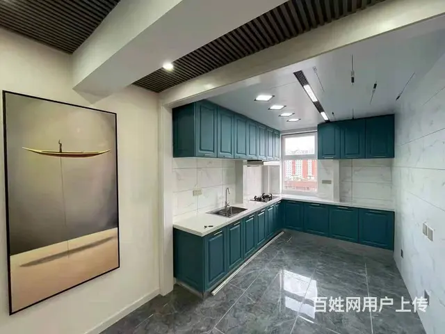205医院汉口街附近中融国际22层83平精装地暖可贷款！ - 图片 8