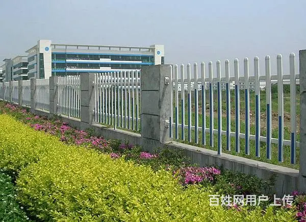 锌钢围墙护栏 焊接式围墙栏杆 小区绿化铁艺护栏 - 图片 8