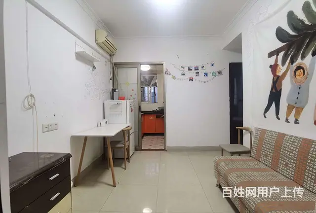 拱北关口龙城大厦电梯精装2房1厅出租，租价2300，近关口 - 图片 1