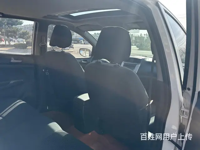 海马M3 2015款 1.5 手动 精英天窗版 - 图片 4