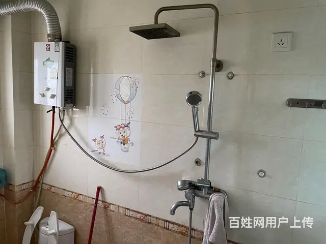 六楼精装两房有汽车停车位出租房 - 图片 7