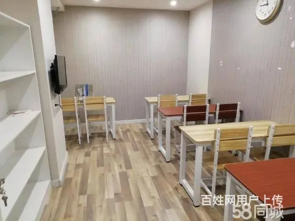 急转！信阳市浉河区天润广场320平一飞教育 - 图片 4