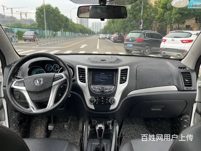 长安CS35 2015款 1.6 手动 豪华型 - 图片 10