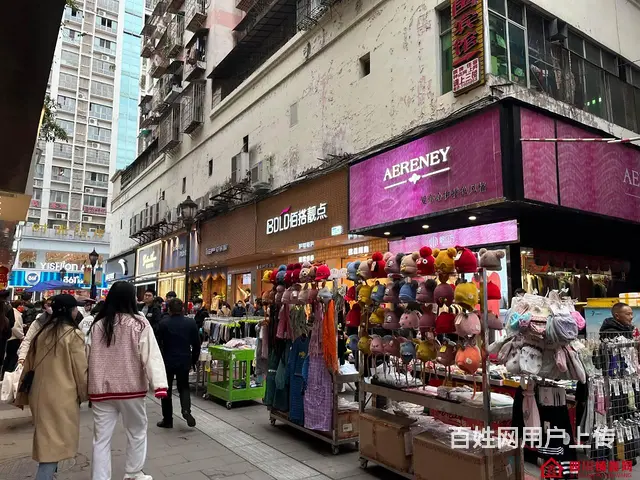 （四川铺鑫网）巴州老城32㎡箱包店转让 - 图片 3