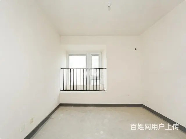 大润发旁，中间楼层，温馨三房，三开间朝南，全新毛坯，视野开阔 - 图片 4