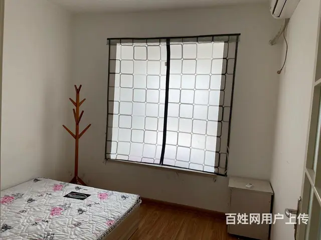 银都财富中心三室二厅海景好房出租 - 图片 1