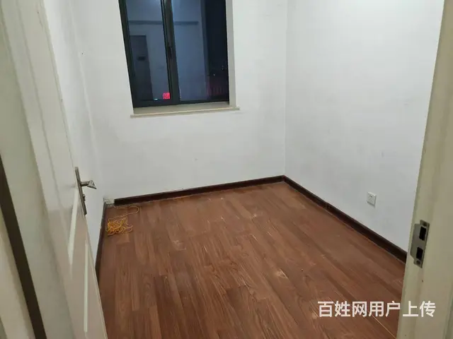 地铁房茂业百货公寓(铁西) 商住两用1厅 精装修 1400元 - 图片 7