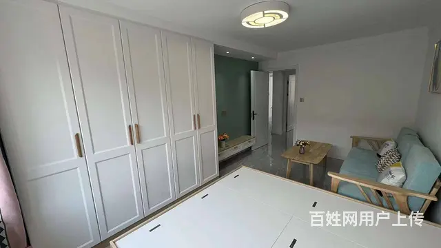 中央大街七中小凌里4楼53平南北通精装修地暖无大税可贷款 - 图片 3
