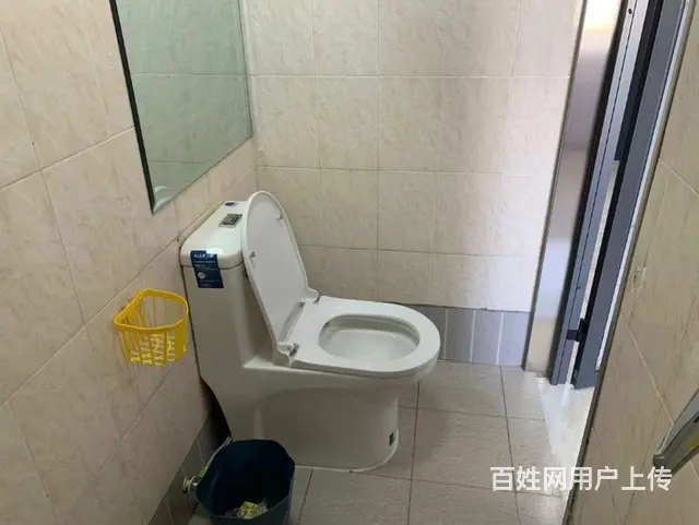育红小学附近3楼一室精装修季度4000家电齐全 - 图片 4
