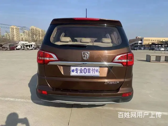 宝骏730 2014款 1.8 手动 舒适型7座 - 图片 8