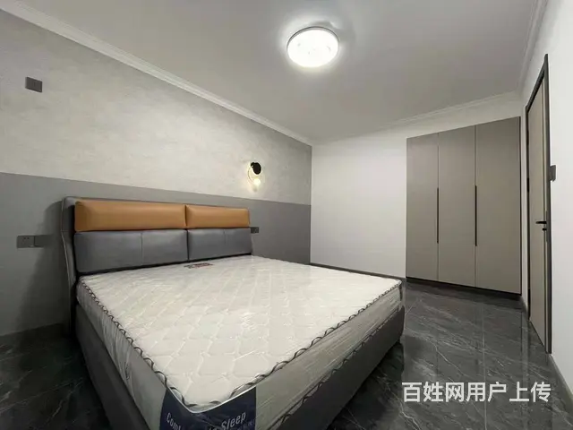 万成中融国际电梯10楼83平三阳精装地暖两室无大税可贷款！ - 图片 1