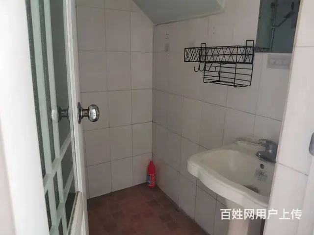麟秀园 1室1厅1卫带家具出租500元每月 - 图片 9
