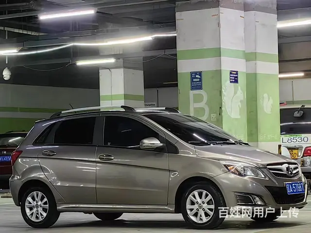 2013年12月自动挡北汽E150 - 图片 3