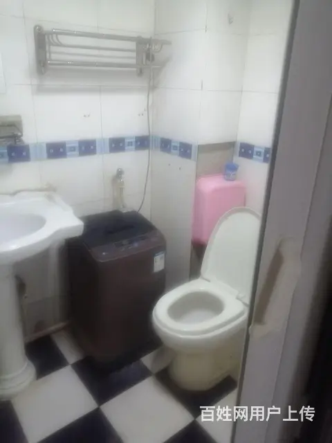 出租台湾街新景天湖广场单间，免中介费、物业费和网络费 - 图片 3