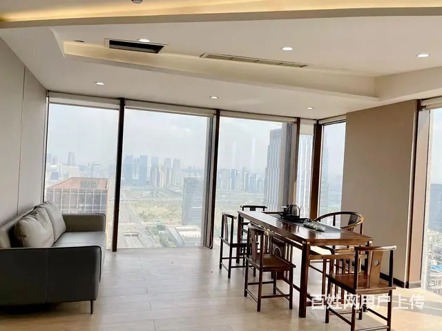 东方希望天祥广场地铁世纪城站天府二街跃层出租 - 图片 4