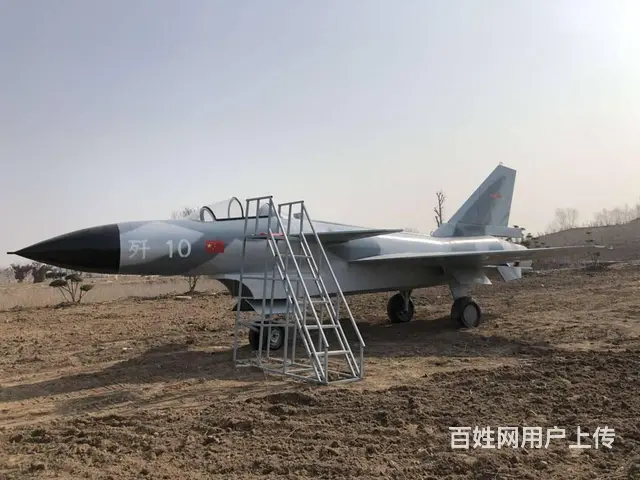 2022年国防教育军事模型新品双驱动态装甲运兵车模 - 图片 3