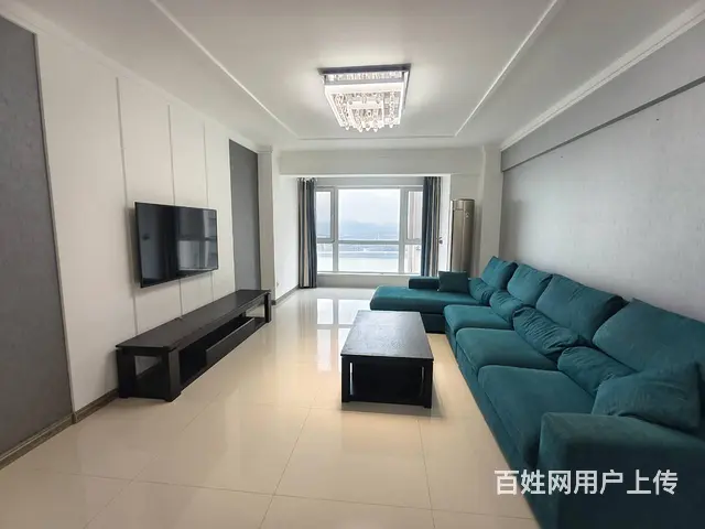 急售马德里水岸一线河景 三室两厅一卫 精装修保持好 - 图片 1