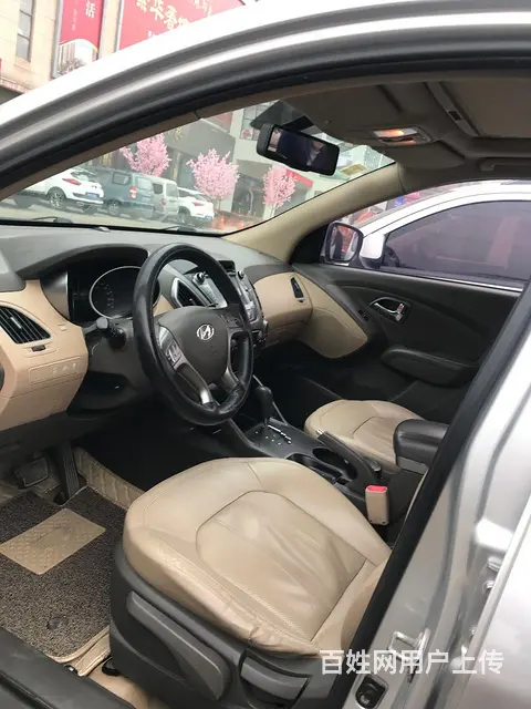 四驱越野现代ix35  200一天 - 图片 4