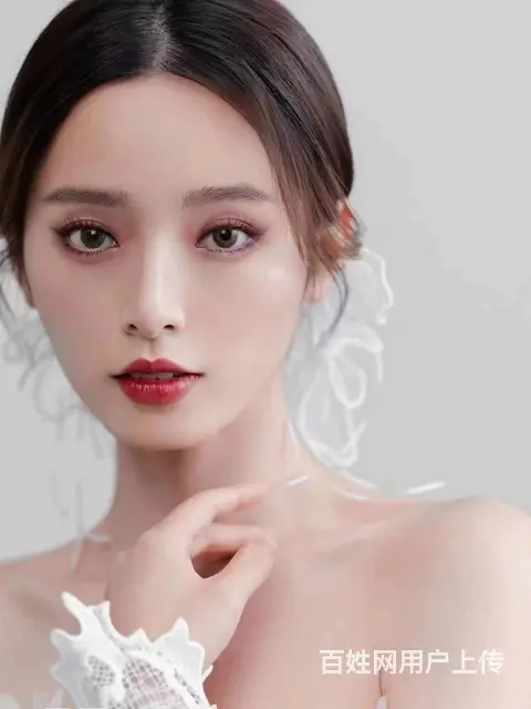 如何打扮自己有效化妆学个人化妆来大同小乐化妆培训 - 图片