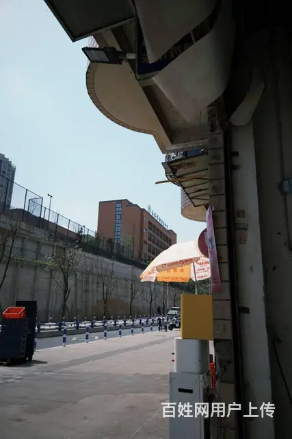 出租森林实验圣泉小学对面的门面临街，离地铁近 - 图片 7