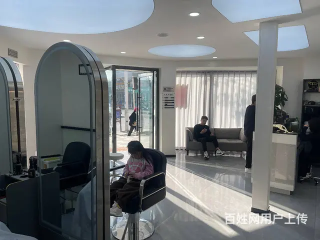BP个人 门源路美发店转让 - 图片 7