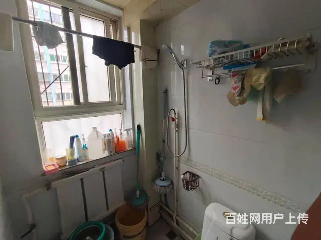 紧邻儿童公园成熟社区银都花园2楼大两室 - 图片 4