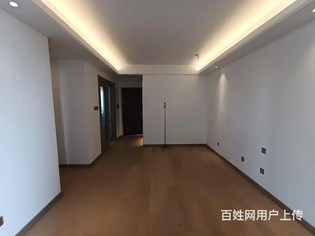 急 万达 中楼层 精装三室 万科尚都会 地铁口 看房方便 - 图片 2