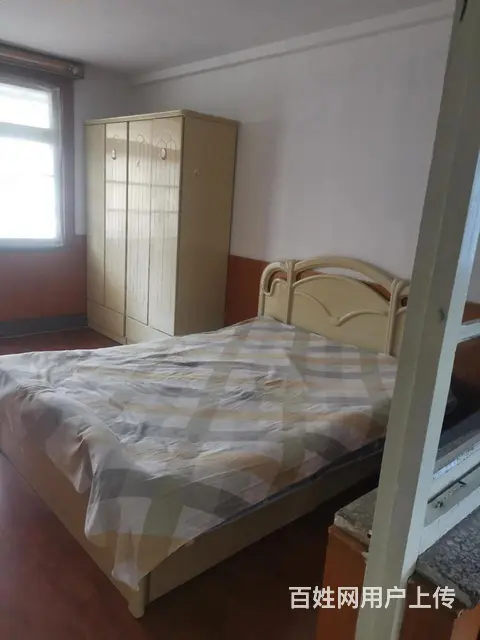 华茂小区二室一厅出租1300 - 图片 7