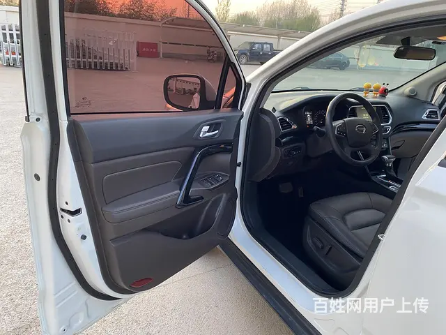 传祺GS4 2017款 1.5T 手自一体 235T 两驱尊 - 图片 7