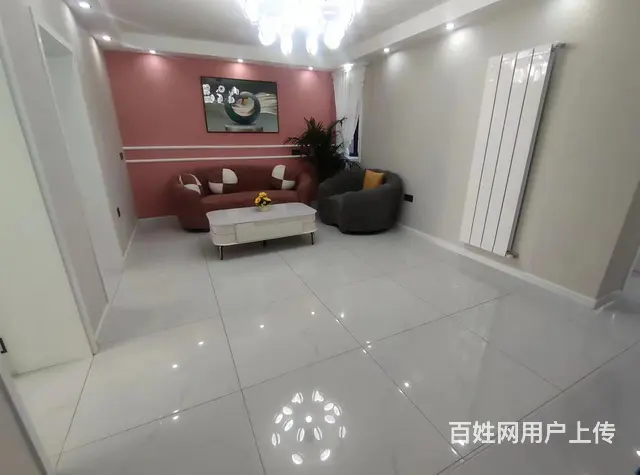 万方桥附近 省运小区一楼3室100平米 精装拎包入住 - 图片 1
