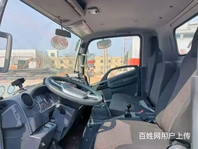江西5吨油罐车99成新带一年费用 - 图片 6