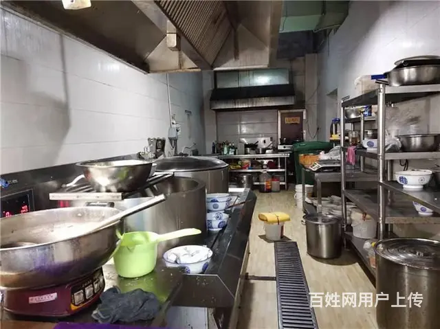 （同城搜铺网免费找店）转让三迪光明小区门口217平餐饮 - 图片 4
