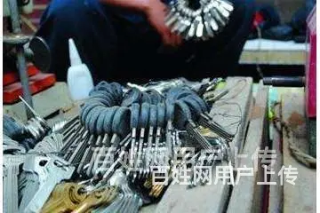 济南开锁二环南路锁具升级济南指纹密码锁安装 - 图片 2