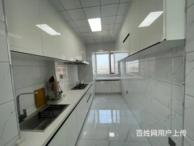 急售  性价比超高  [庆祝]宏运二期A区[庆祝] 14楼 - 图片 2